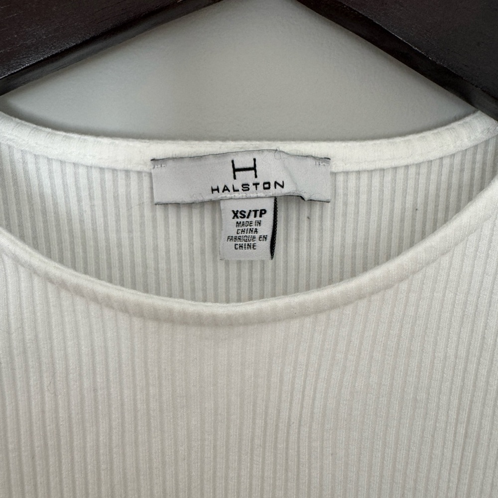 Halston Ribbed White Tank Top - Picture 3 of 4